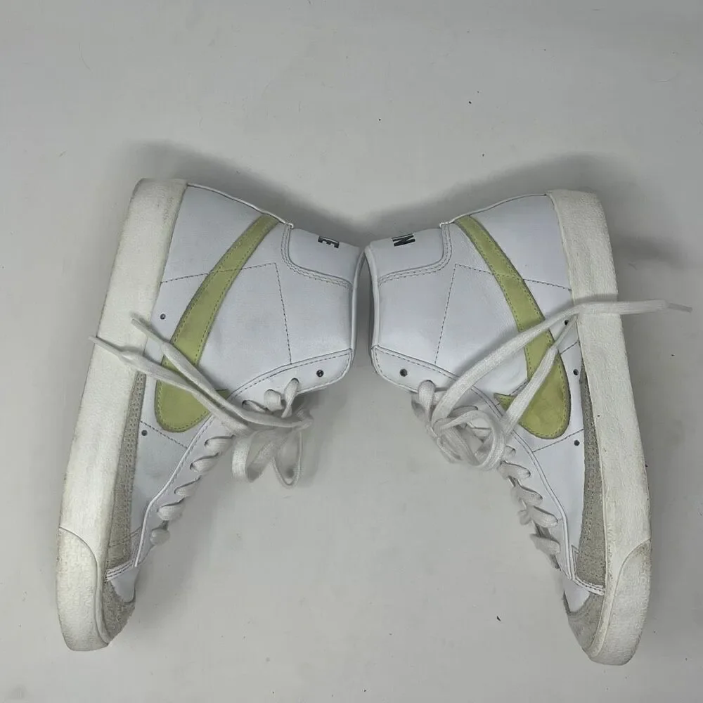 Nike White Lemon Venom Blazer Mid 77 Sneaker Athletic Shoes Size 8.5